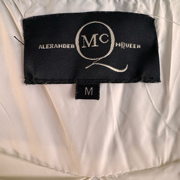 Alexander McQueen Quilted Bomber Jacket w\Genuine Fur Sleeve Detail - Picture 9 of 10